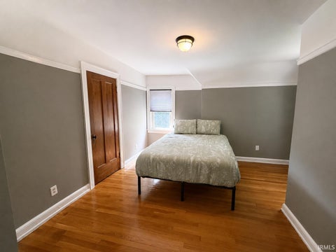 Tiny photo for 1842 Wilber Street, South Bend, IN 46628 (MLS # 202624667)