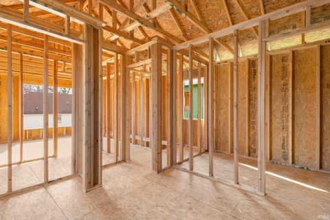 Tiny photo for 581 N Arthur Street, South Bend, IN 46617 (MLS # 202612489)