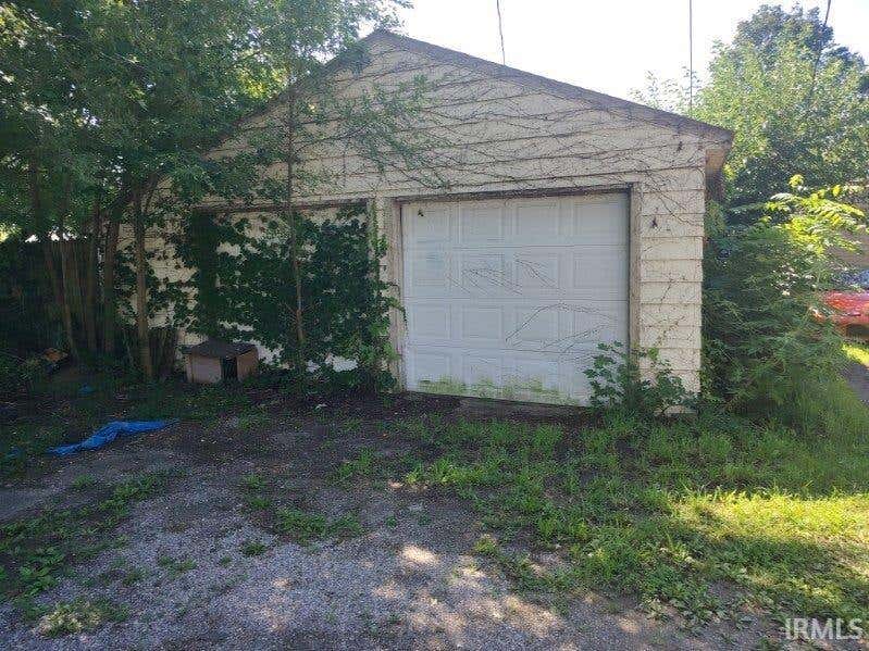 Photo of 132 Floyd Street, Elkhart, IN 46514 (MLS # 202633798)