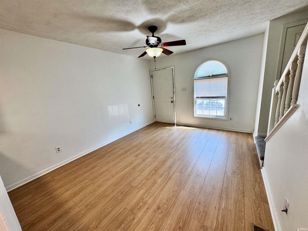 Photo of 729 E Sherwood Hills Drive, Bloomington, IN 47401 (MLS # 202636841)