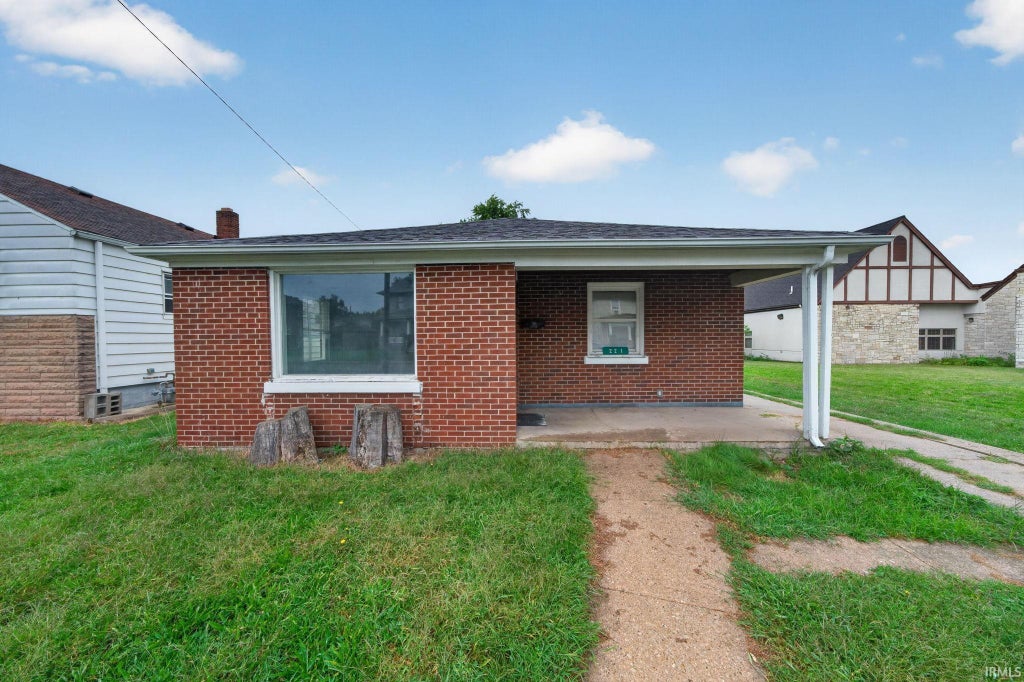 Photo of 221 Haney Avenue, South Bend, IN 46613 (MLS # 202637543)