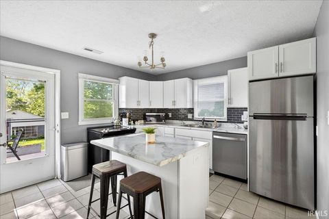 Tiny photo for 1744 N 13th Street, Lafayette, IN 47904 (MLS # 202618965)