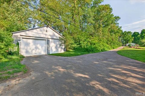 Tiny photo for 1744 N 13th Street, Lafayette, IN 47904 (MLS # 202618965)