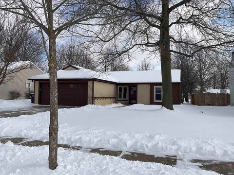 Photo of 6510 Meadow Wood Place, Fort Wayne, IN 46825 (MLS # 202603092)