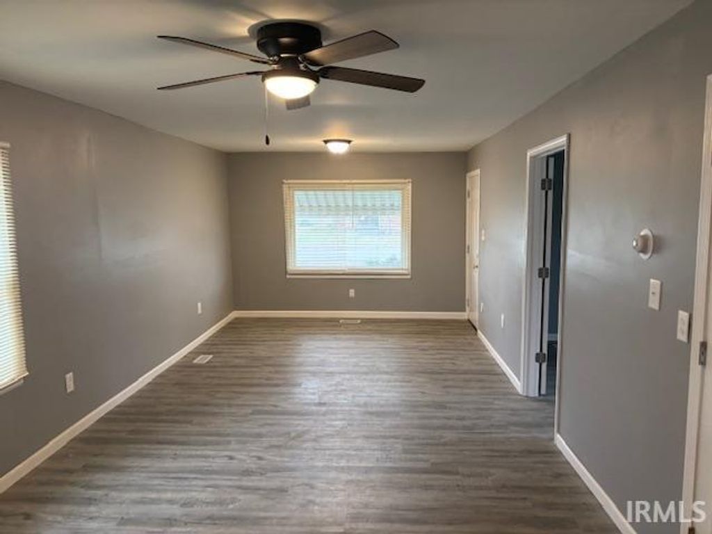 Photo of 2164 E Eichel Avenue, Evansville, IN 47111 (MLS # 202600742)