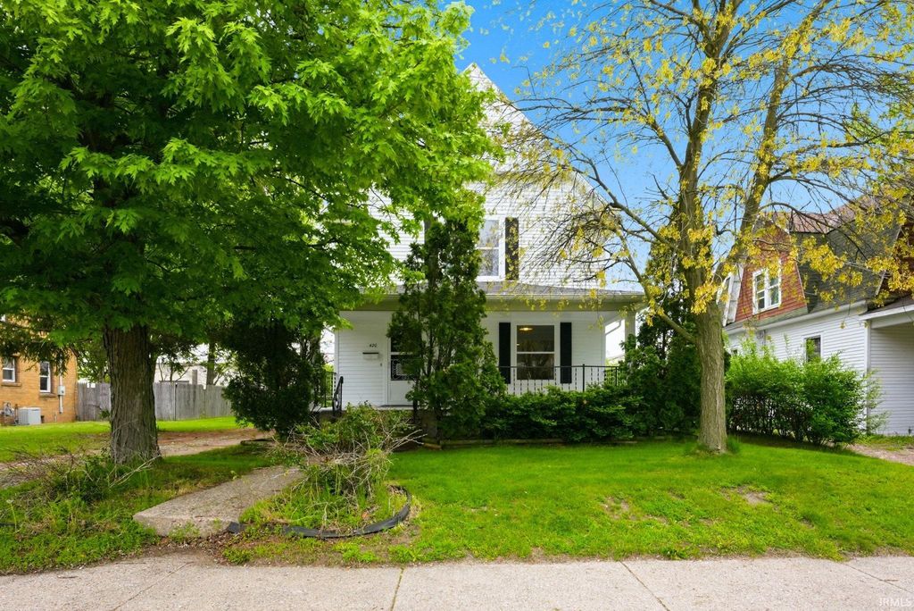 Photo of 420 S 8th Street, Goshen, IN 46526 (MLS # 202615624)