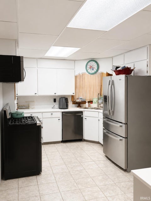 Tiny photo for 731 E 25 S Road, Winamac, IN 46996 (MLS # 202635235)