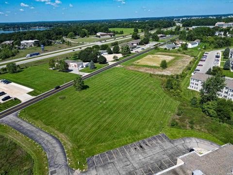 Photo of TBD Mariners Drive, Warsaw, IN 46582 (MLS # 202635979)