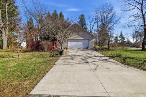 Tiny photo for 11608 CRESTVIEW Boulevard, Kokomo, IN 46901 (MLS # 202607707)