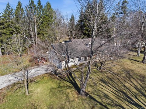 Tiny photo for 11608 CRESTVIEW Boulevard, Kokomo, IN 46901 (MLS # 202607707)