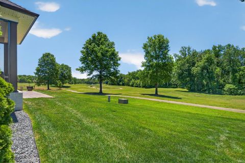 Tiny photo for 4546 Sierra Drive, Boonville, IN 47601 (MLS # 202618674)