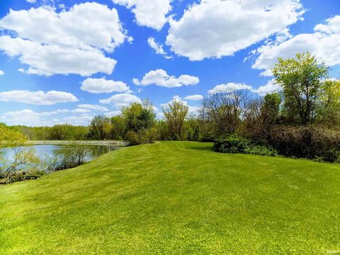 Photo of 36 S 300 West, Kokomo, IN 46901 (MLS # 202534164)