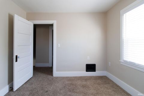 Tiny photo for 1409 W Superior Street, Kokomo, IN 46901 (MLS # 202532471)
