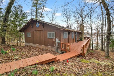 Photo of 9009 E Emerald Court, Nashville, IN 47448 (MLS # 202609729)