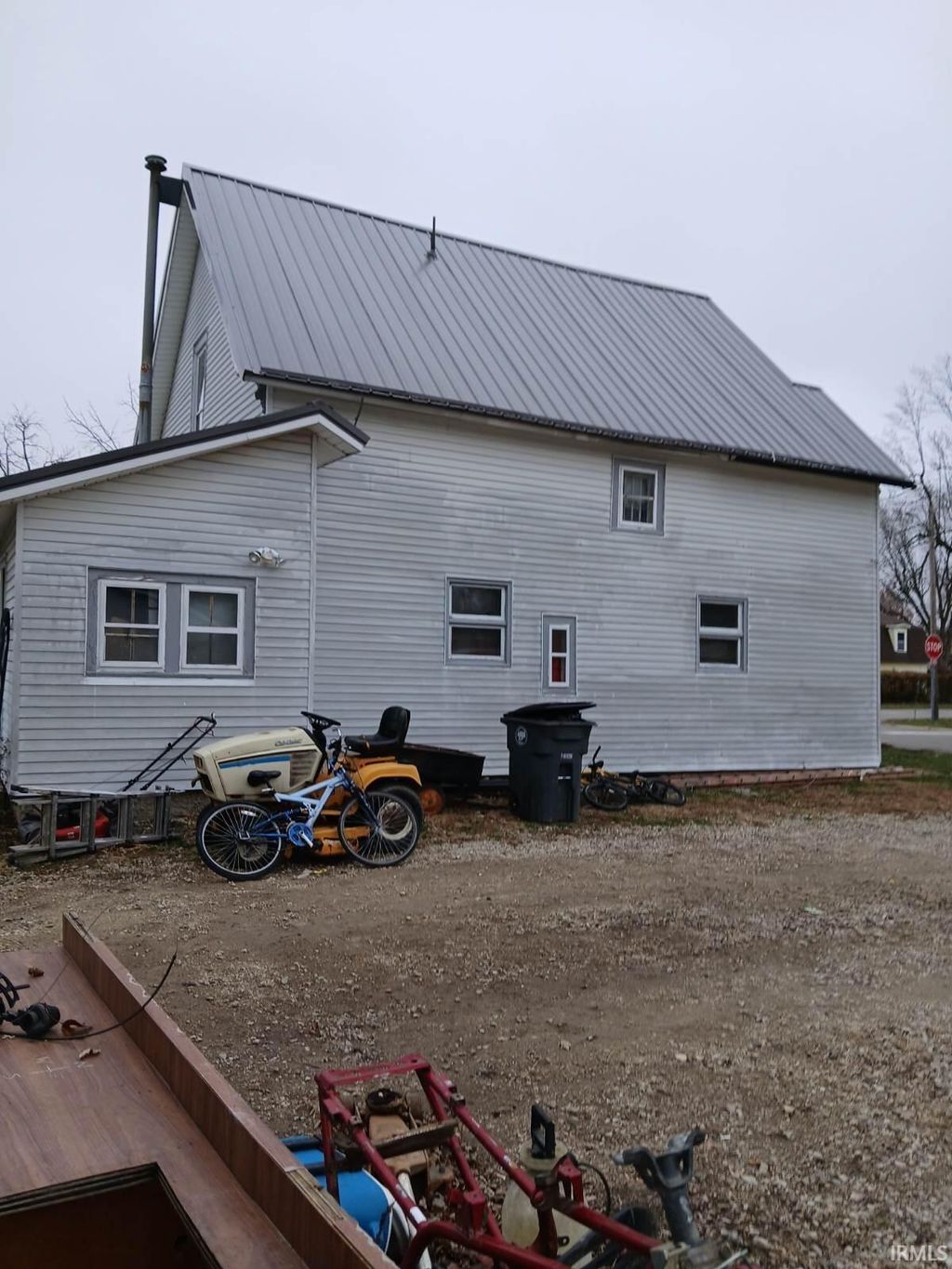 Photo of 1102 W Arch Street, Portland, IN 47371 (MLS # 202547832)