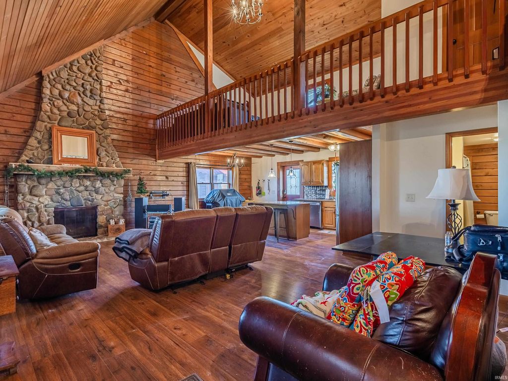 Photo of 9434 Maysville Road, Fort Wayne, IN 46815 (MLS # 202606756)