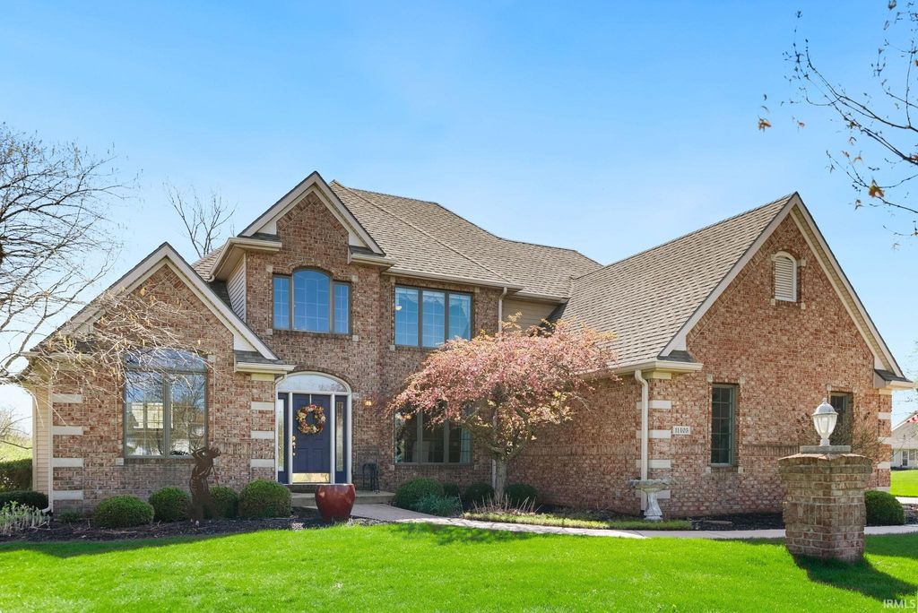 Photo of 11405 Linden Grove Drive, Fort Wayne, IN 46845 (MLS # 202613422)