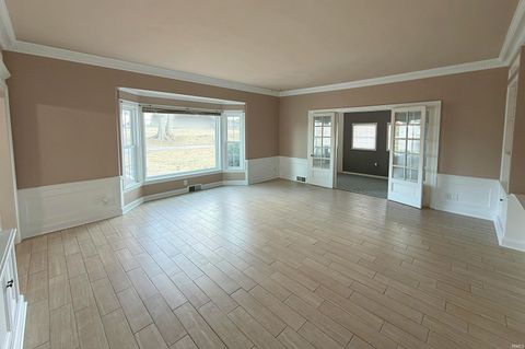 Tiny photo for 4 Apraw Road, Washington, IN 47501 (MLS # 202612334)