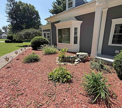 Tiny photo for 4 Apraw Road, Washington, IN 47501 (MLS # 202612334)