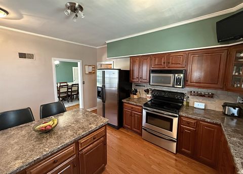 Tiny photo for 4 Apraw Road, Washington, IN 47501 (MLS # 202612334)