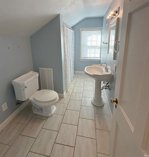 Tiny photo for 4 Apraw Road, Washington, IN 47501 (MLS # 202612334)