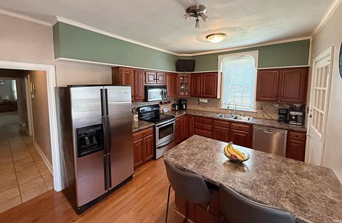 Tiny photo for 4 Apraw Road, Washington, IN 47501 (MLS # 202612334)