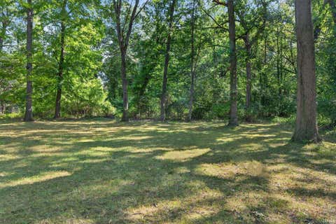 Tiny photo for 55260 Filbert Road, Mishawaka, IN 46545 (MLS # 202609521)
