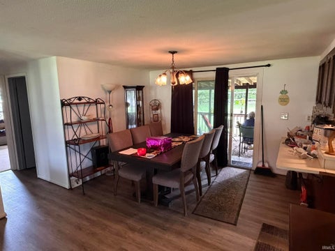 Tiny photo for 4108 S 00EW Highway, Kokomo, IN 46902 (MLS # 202625480)
