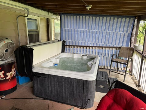 Tiny photo for 4108 S 00EW Highway, Kokomo, IN 46902 (MLS # 202625480)