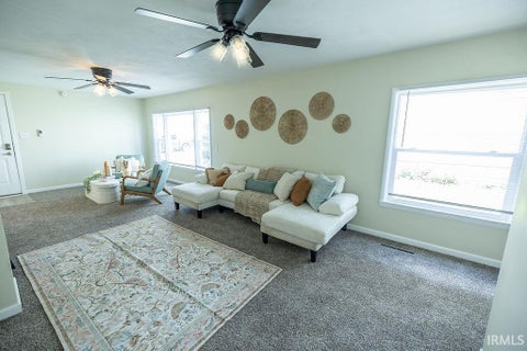 Tiny photo for 523 W Commercial Street, Hartford City, IN 47348 (MLS # 202631005)