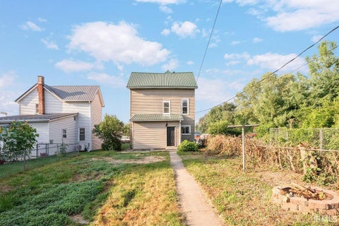 Tiny photo for 414 W MARKET Street, Logansport, IN 46947 (MLS # 202639906)