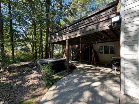 Tiny photo for 4909 E County Road 450 N, Muncie, IN 47303 (MLS # 202643596)
