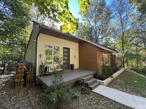 Tiny photo for 4909 E County Road 450 N, Muncie, IN 47303 (MLS # 202643596)