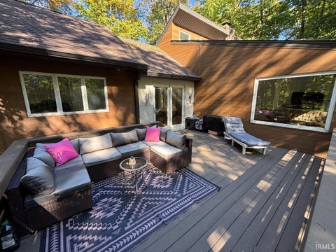 Tiny photo for 4909 E County Road 450 N, Muncie, IN 47303 (MLS # 202643596)
