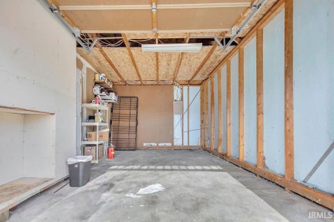 Tiny photo for 546 W Lois Lane, Bloomington, IN 47403 (MLS # 202621851)