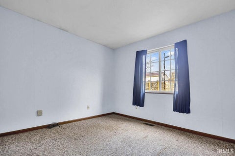 Tiny photo for 546 W Lois Lane, Bloomington, IN 47403 (MLS # 202621851)