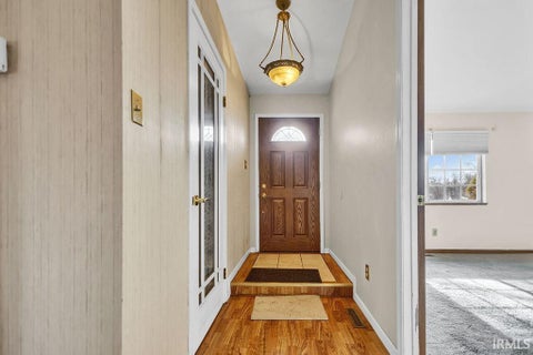 Tiny photo for 546 W Lois Lane, Bloomington, IN 47403 (MLS # 202621851)