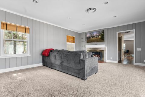 Tiny photo for 3530 Kirkland Avenue, Fort Wayne, IN 46805 (MLS # 202609748)