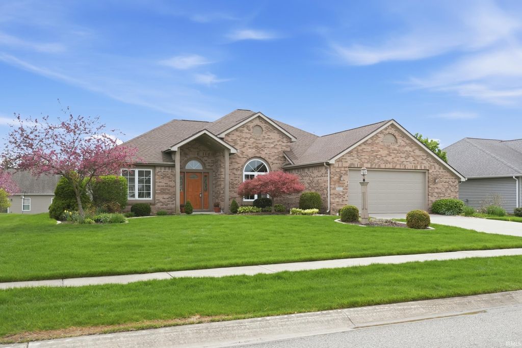 Photo of 5406 Sorrento Boulevard, Fort Wayne, IN 46845 (MLS # 202613979)