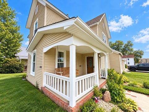 Tiny photo for 902 N Webster Street, Kokomo, IN 46901 (MLS # 202641245)