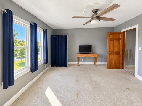 Tiny photo for 902 N Webster Street, Kokomo, IN 46901 (MLS # 202641245)