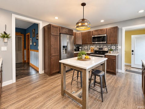 Tiny photo for 902 N Webster Street, Kokomo, IN 46901 (MLS # 202641245)