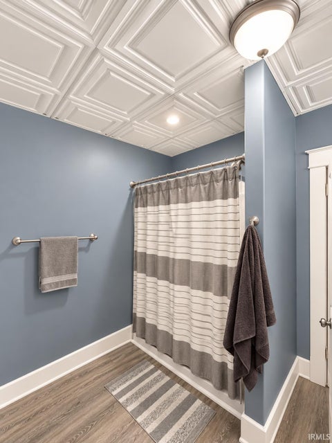 Tiny photo for 902 N Webster Street, Kokomo, IN 46901 (MLS # 202641245)