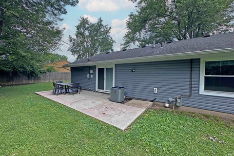 Tiny photo for 613 Brazos Trail, Lafayette, IN 47909 (MLS # 202622491)