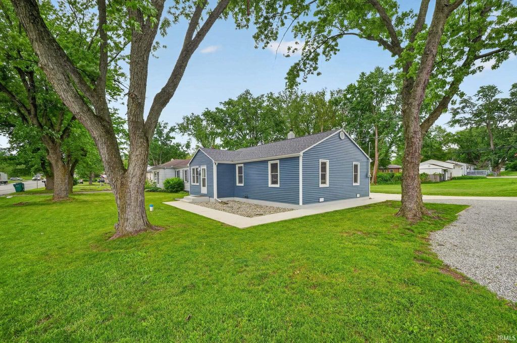 Photo of 54296 Ironwood Road, South Bend, IN 46635 (MLS # 202619758)