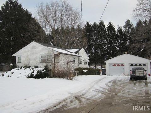 Photo of 28766 County Road 4, Elkhart, IN 46514 (MLS # 202604616)