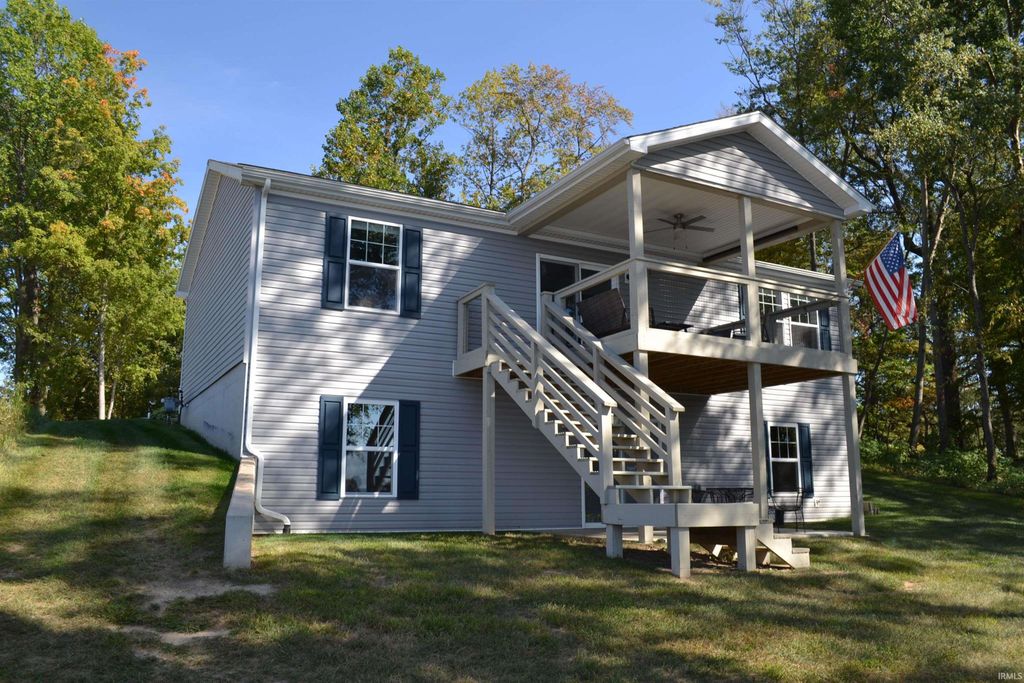 Photo of 4372 N Shorewood Court, Monticello, IN 47960 (MLS # 202537416)