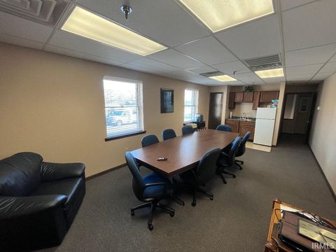 Tiny photo for 301 N Main Street, Monticello, IN 47960 (MLS # 202605033)