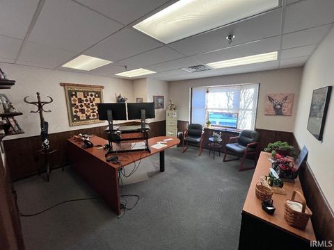 Tiny photo for 301 N Main Street, Monticello, IN 47960 (MLS # 202605033)