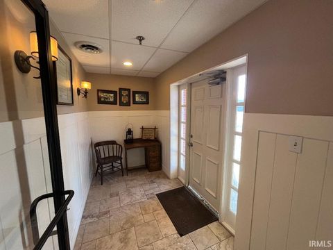 Tiny photo for 301 N Main Street, Monticello, IN 47960 (MLS # 202605033)